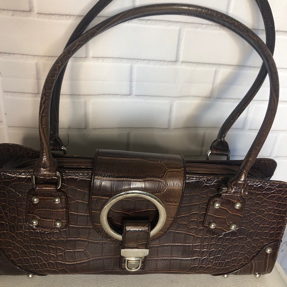 Brown Patent Leather Tote Handbag Purse LR Linear 12 Inches Long 6 Inches Tall - Picture 2 of 12